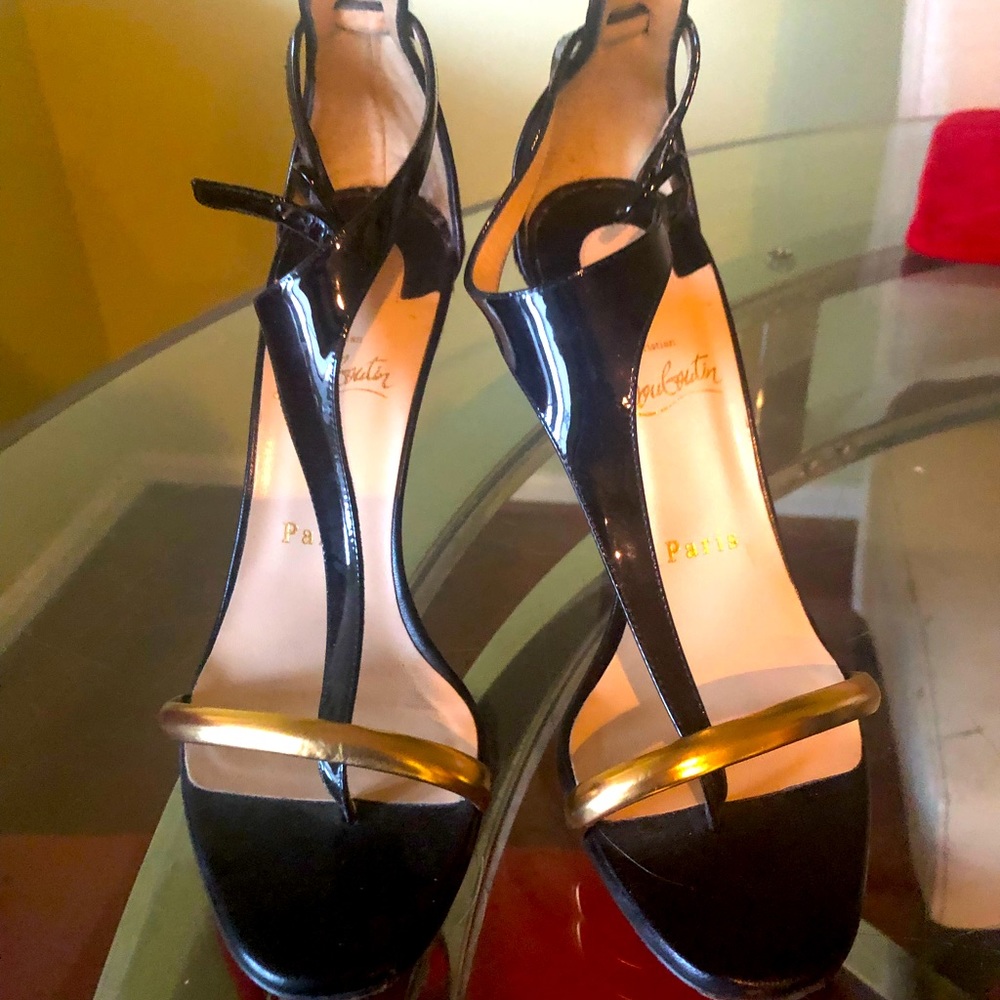 Auth Christian Louboutin Leopard Print Patent Leather Athena T-Strap Size 37.5